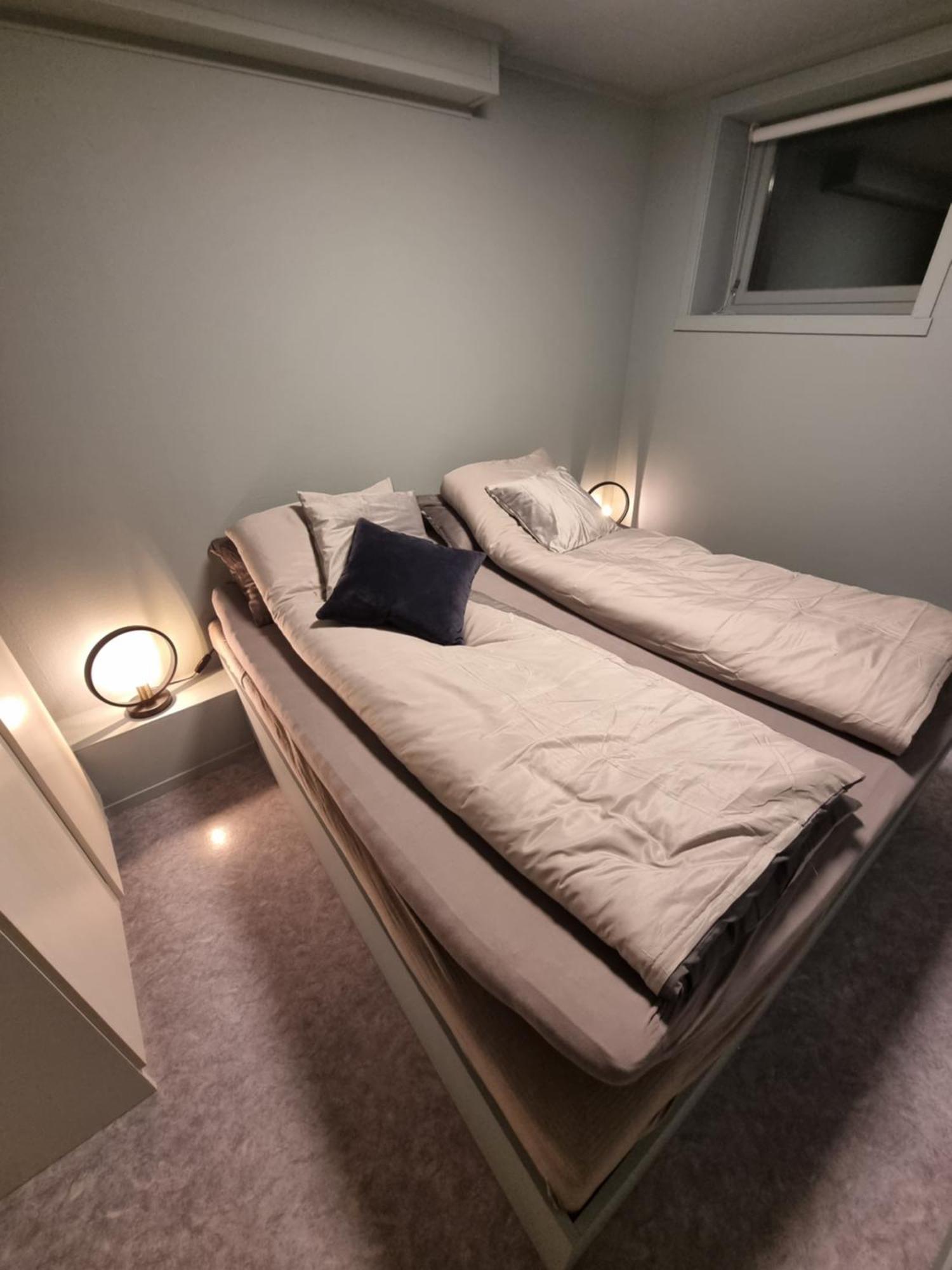 Apartment Small Cozy 3 Bed *