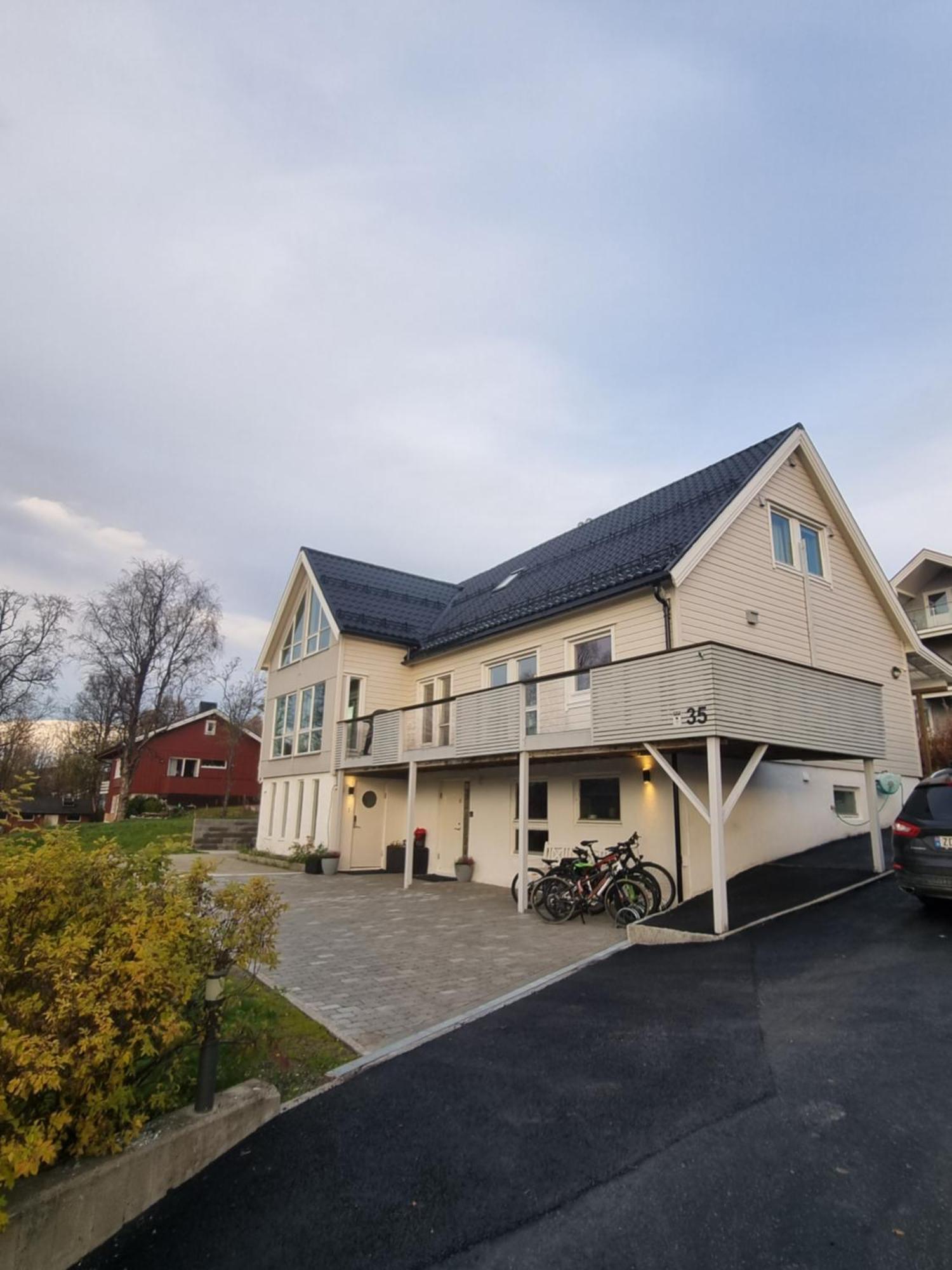 Small Cozy 3 Bed Tromso