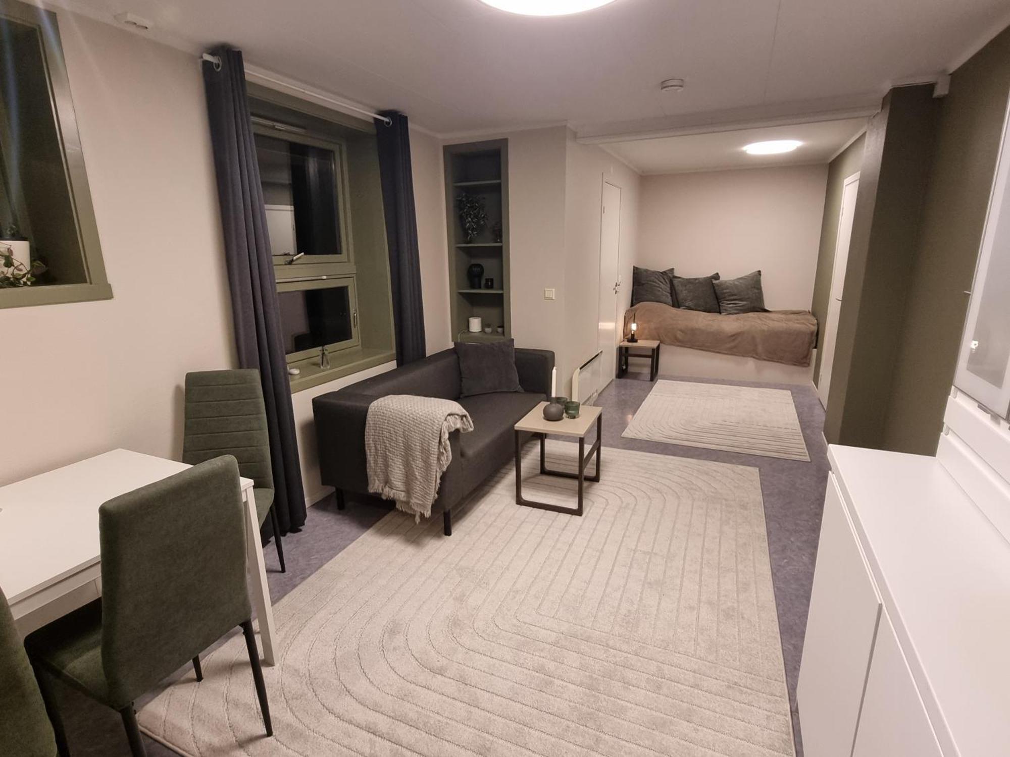 Small Cozy 3 Bed